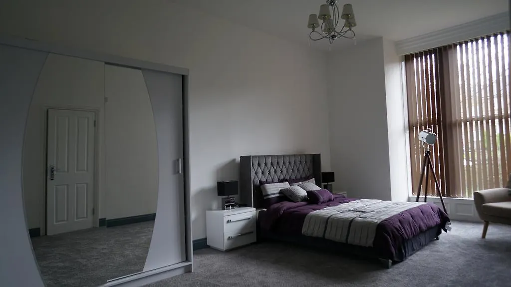 Edgerton Mansions Hotel Huddersfield