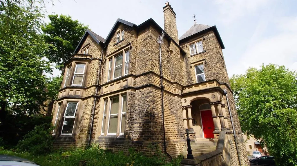 בית הארחה מלון הודרספילד Edgerton Mansions
