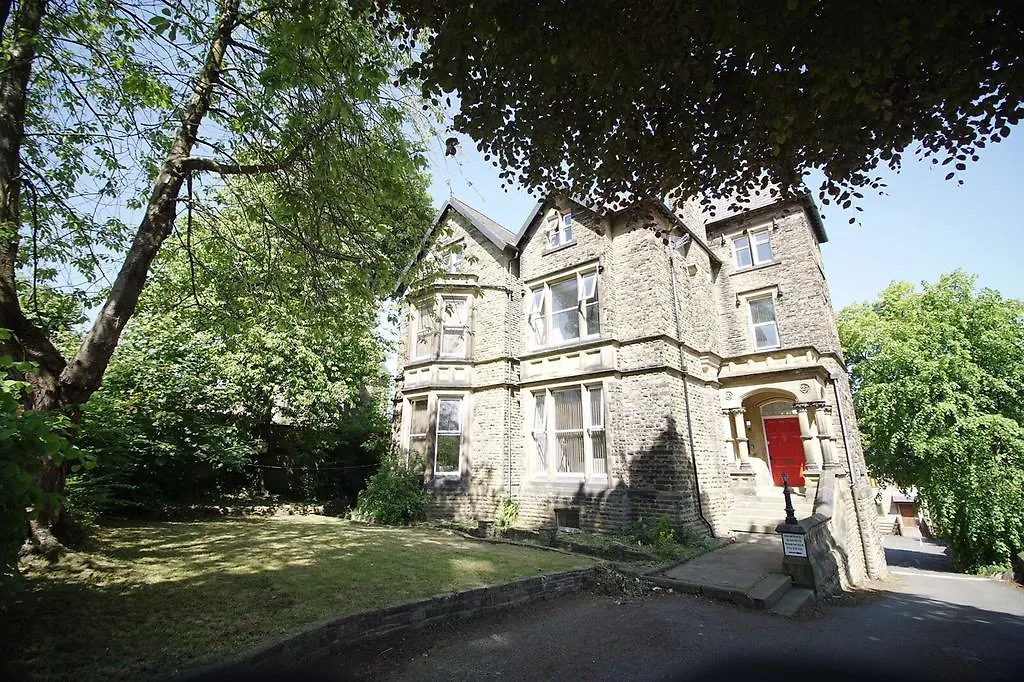 מלון הודרספילד Edgerton Mansions